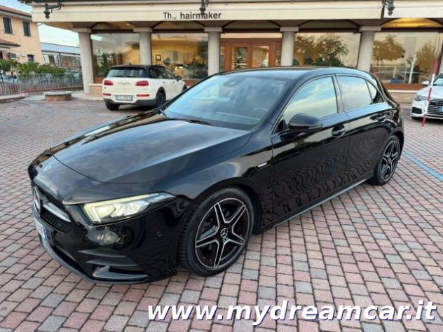 MERCEDES-BENZ A 180 d Automatic Premium Night Edition LUCI AMBIENTE rif. 24172640 - Foto 3