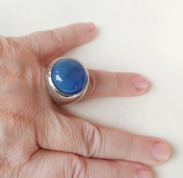 Anello fascione in argento 925 con cabochon tondo in agata azzurra - Foto 4