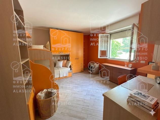 Albenga, nelle vicinanze del centro, trilocale ristrutturato, dotato di box auto - Foto 5