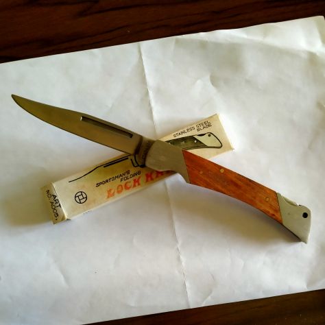Coltello tattico richiudibile 23 cm per caccia e funghi con gancio antiperduta" - Foto 3