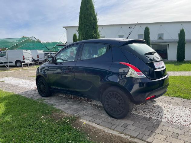 Lancia Ypsilon Ypsilon 1.2 Elefantino Blu s&s 69cv my19 - Foto 2