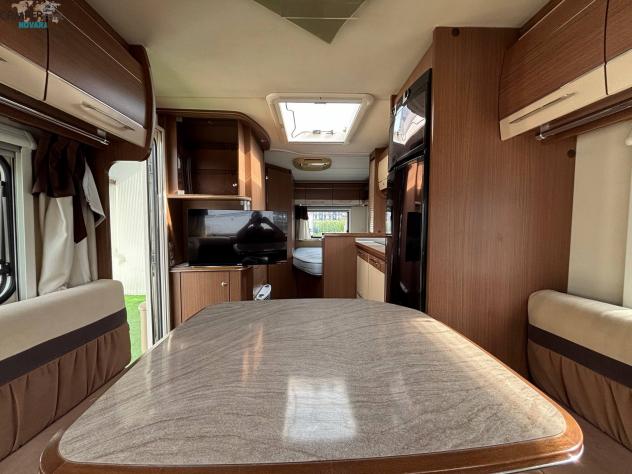 BSTNER TRECENTO 465TS - ROULOTTE CON LETTO MATRIMONIALE ALLA FRANCESE IN CODA - Foto 10