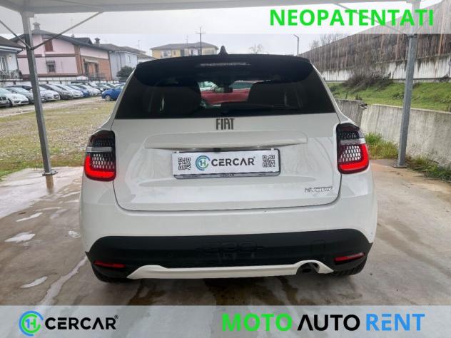 Fiat 600 Hybrid 100 CV DCT MHEV AUTOMATICA DA PROVARE - Foto 5