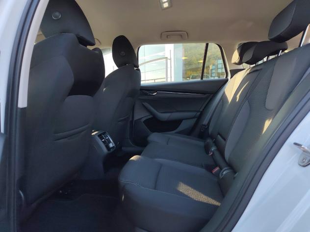 Škoda Octavia Octavia Wagon 2.0 tdi evo Executive 150cv dsg - Foto 9
