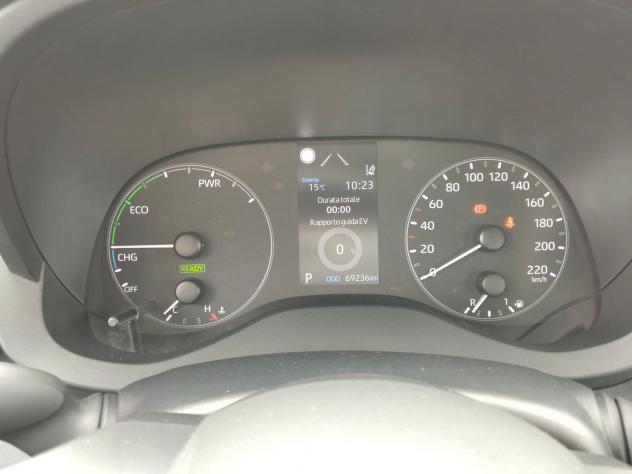 Toyota Yaris Hybrid Active MY22 - Foto 9