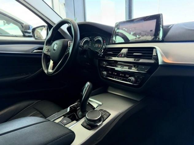 BMW 520 d 190CV Touring Luxury rif. 24136384 - Foto 4
