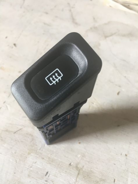 Pulsante Interruttore Sbrinatore / Sbrinamento Nissan Patrol GR Y61