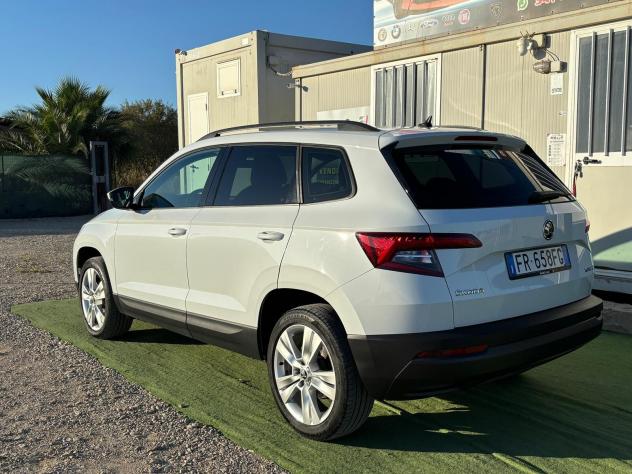 Skoda Karoq DIESEL 1.6 TDI SportLine SUV - Foto 4
