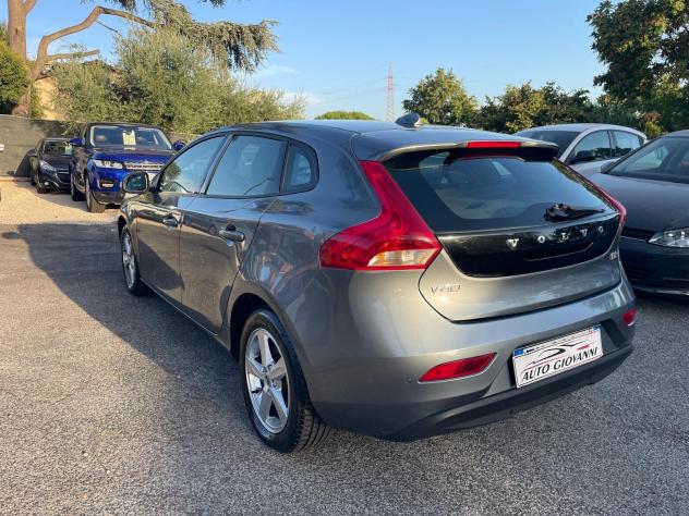 Volvo V40 D2 R-design Momentum soli 60 mila km - Foto 4
