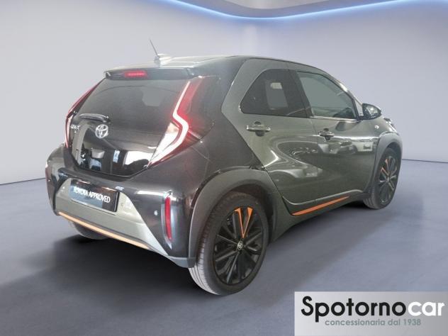 Toyota Aygo X 1.0B (72 CV) Limited Air S-CVT - Foto 6