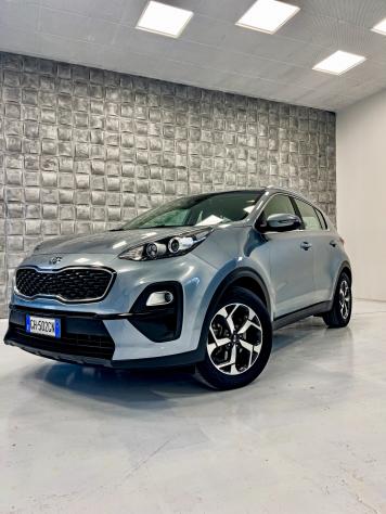 Kia Sportage 1.6 CRDI 136 CV 2WD Mild Hybrid Business Class - Foto 10