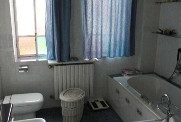 28/2023 U VA-1 - Villa con giardino in asta a Gallarate - Foto 12