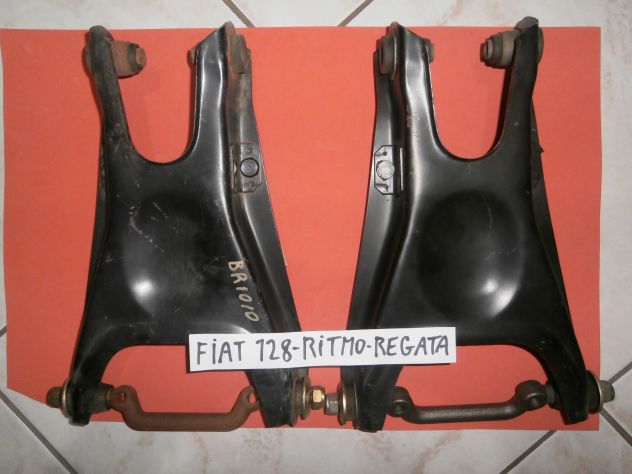 COPPIA BRACCI SOSPENSIONI POSTERIORI FIAT 128 RITMO E REGATA
