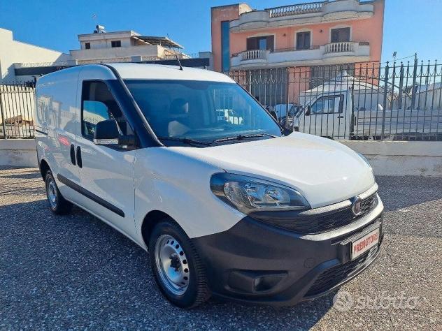 Fiat doblo 1.6 mj 2023 3 posti full optional garan - Foto 3