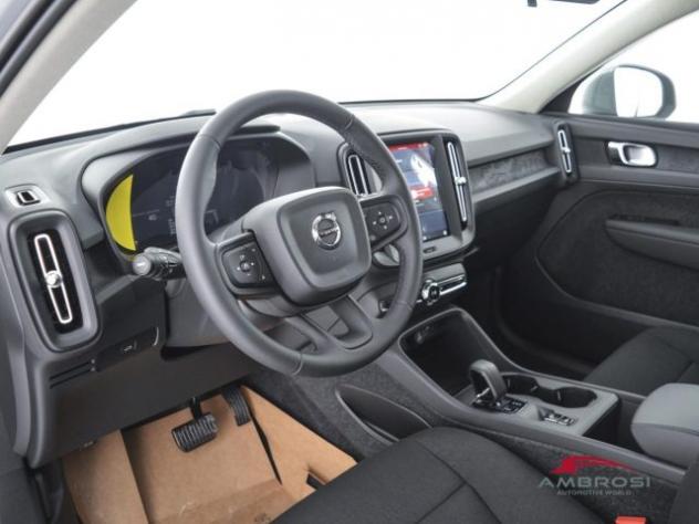 VOLVO XC40 B3 Mild hybrid Benzina Essential rif. 23452341 - Foto 8