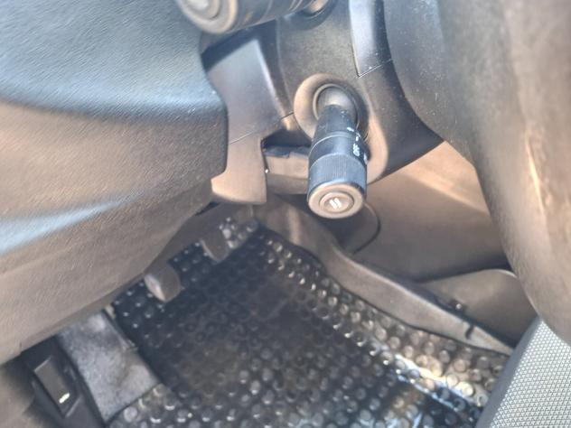 Fiat Doblo Dobl1.3 MJT PC-TN Cargo Lamierato SX - Foto 9