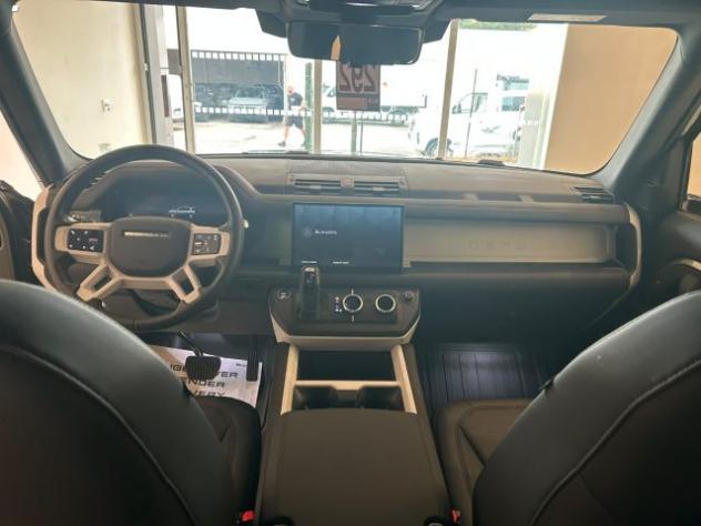 LAND ROVER Defender 110 3.0D I6 200 CV AWD Auto S rif. 24171743 - Foto 8