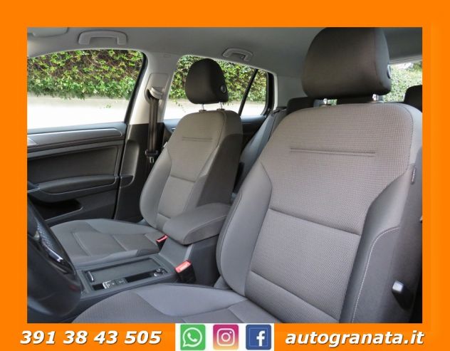 Volkswagen Golf 1.5 TGI DGS BMT BUSINESS 130CV NAVI. - Foto 5