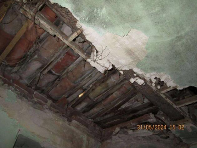 Immobile in asta di 242 m² con più di 5 locali in vendita a Cosenza - Foto 12