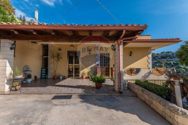 Casa Indipendente in vendita a Modica, Modica Bassa - Foto 3