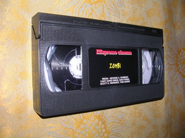 ZOMBI - Foto 4