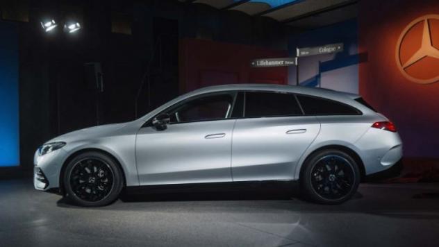 MERCEDES-BENZ CLA Shooting Brake 350 EQ 4Matic Premium Plus rif. 23272262 - Foto 6