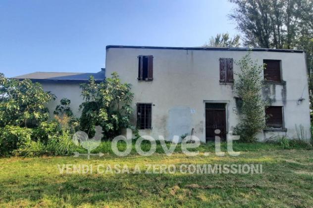Casa indipendente di 250 m² con 5 locali e posto auto in vendita a Novi di Modena - Foto 3