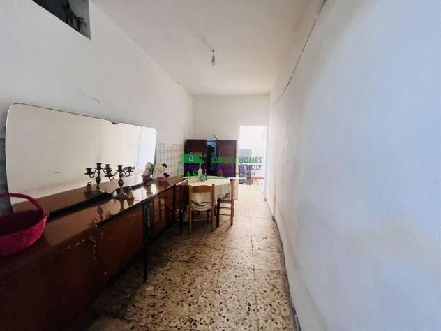 Rif: 2572 - Villetta da ristrutturare con terreno di 6.900 mq. - Foto 3