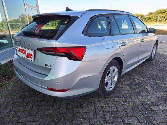 Skoda Octavia Wagon 1.5 g-tec Executive 130cv dsg - Foto 5