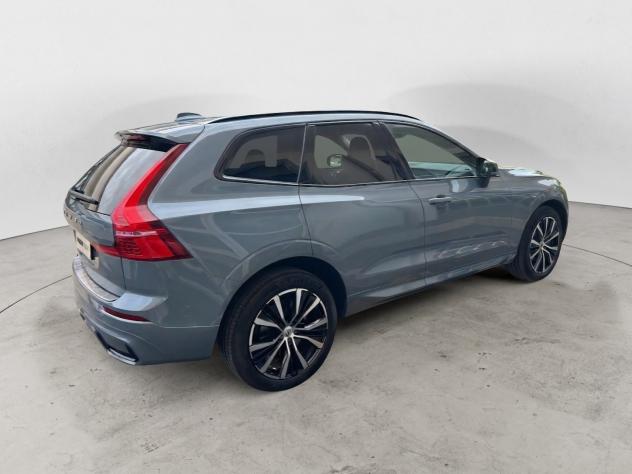 Volvo XC60 B4 197+14 CV AWD Mild Hybrid Diesel Automatico Ultimate Dark - Foto 5