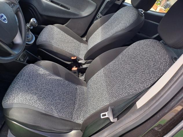 Lancia Ypsilon 1.0 FireFly 5 porte S&S Hybrid Alberta Ferretti - Foto 7