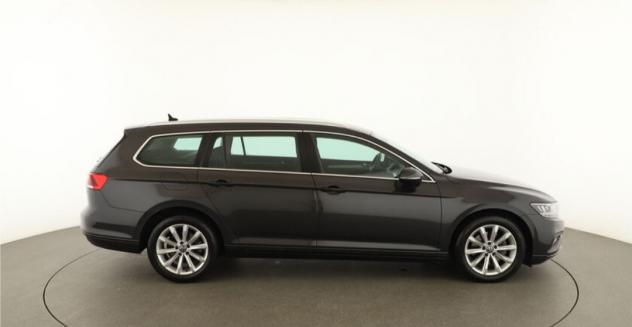 Volkswagen Passat Variant 1.6 TDI SCR Business BlueMotion Technology - Foto 6