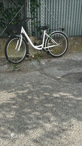 Mi hanno rubato la bicicletta.
