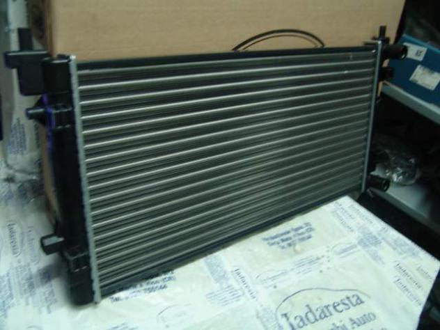 Radiatore motore audi a1 / polo /ibiza 6r0121253 - Foto 3