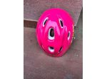 monopattino da bimba e casco