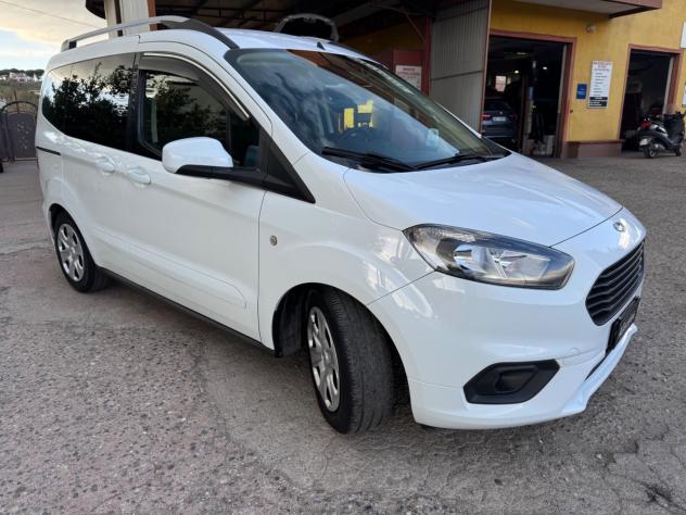 Ford Tourneo Courier 1.5 TDCI 75 CV DIESEL/GPL - Foto 5