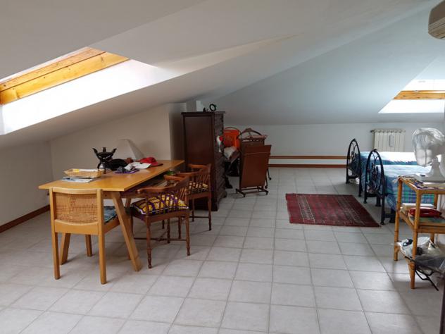 APPARTAMENTO di 4 vani e di 90 mq (MASSA - MARINA DI MASSA) rif. A384 - Foto 10