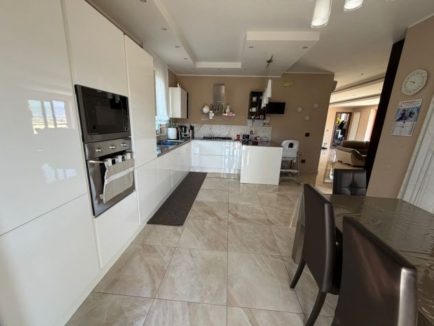 VENDESI – REGGIO CALABRIA – CROCE VALANIDI Maestosa Villa Indipendente - Foto 6