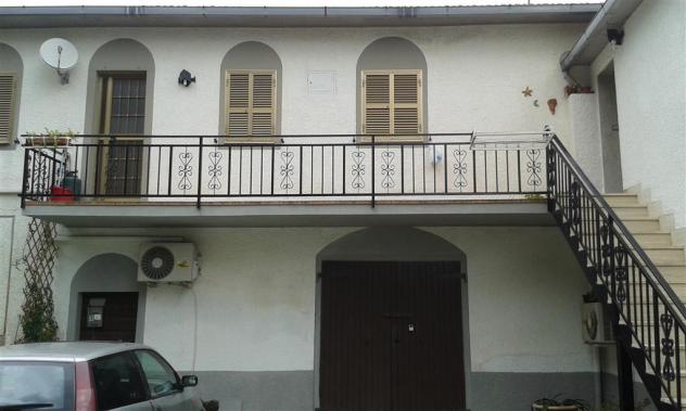 Appartamento indipendente in Vendita in zona SCARLINO SCALO con giardino