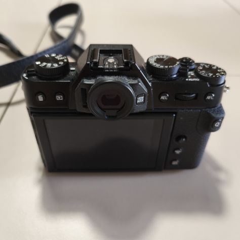 fujifilm x-t30 con 2 obbiettivi - Foto 2