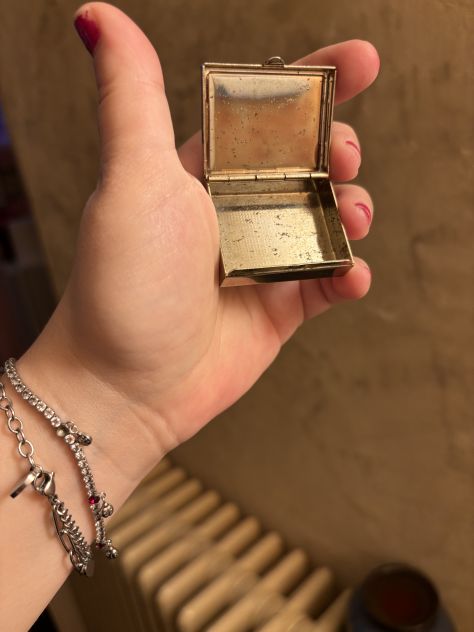 SCATOLINA IN METALLO PICCOLA VINTAGE PORTA PILLOLE/PIERCING/PERLINE/VITI ECC - Foto 6