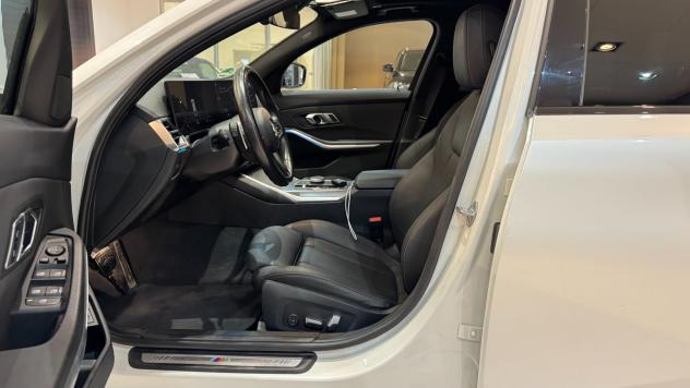 BMW 320d Touring Msport SW - 2023 - Foto 10