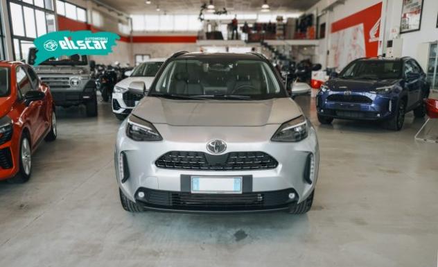 TOYOTA Yaris Cross 1.5 Hybrid 130 CV 5p. E-CVT AWD-i Lounge rif. 23795449 - Foto 4