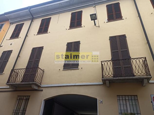 Bilocale in centro storico comodo per il tribunale della città.