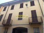 Bilocale in centro storico comodo per il tribunale della città.