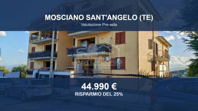 Immobile in asta di 91 m², box auto in vendita a Mosciano Sant'Angelo