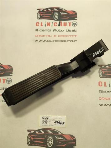 PEDALE ACCELERATORE MERCEDES Classe E Berlina W211 A2113000404 A2113010001 648961 (0207)