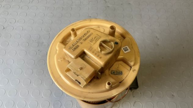 Pompa carburante Opel Corsa D 1.3CDTI del 2010 (13252213) - Foto 3