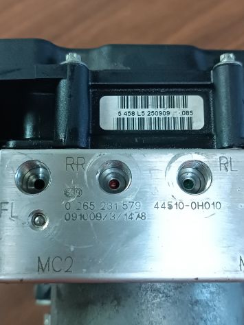 Centralina ABS Citroen C1 0265231579 - Foto 4