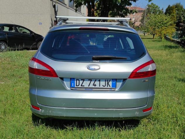 Ford Mondeo 2.0 TDCi 140 CV Station Wagon Titanium DPF - Foto 4